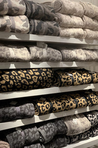 Black Leopard Grain Knitting 127*152cm Blanket