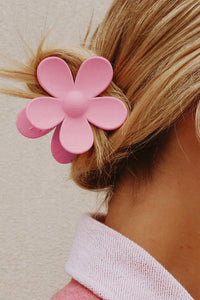 Pink Flower Shape Plastic Claw Clip