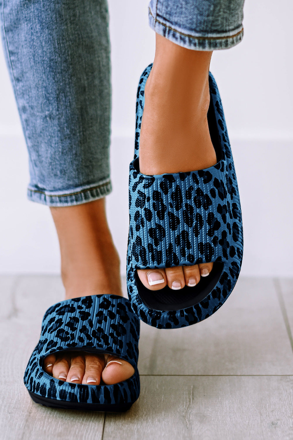 Thick sales sole slides