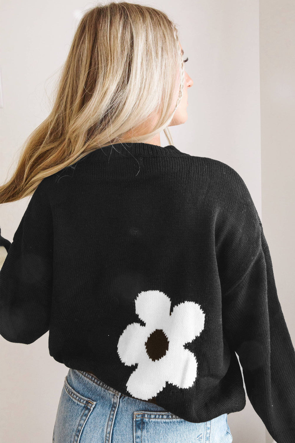 Black Flower Pattern Ribbed Trim Knit Round Neck Sweater