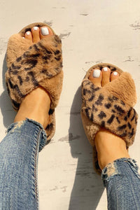 Brown Leopard Crossed Straps Furry Slippers