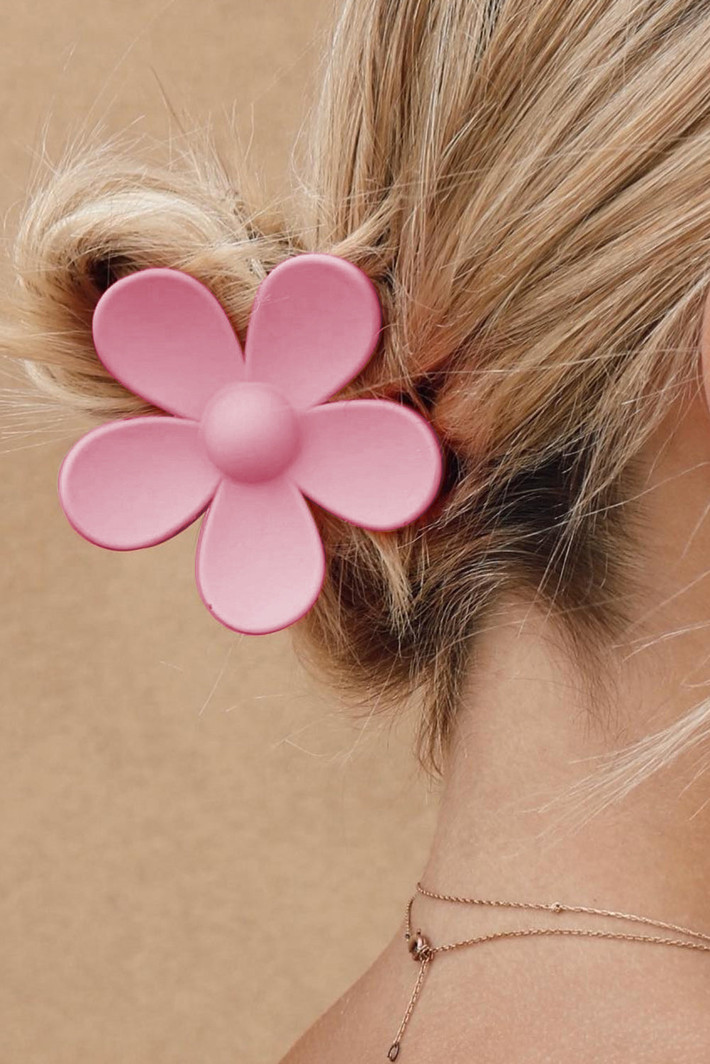Pink Flower Shape Plastic Claw Clip