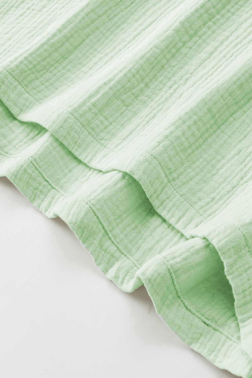 Green Crinkled Texture V Neck Ruffled Sleeve Tops & Shorts Set
