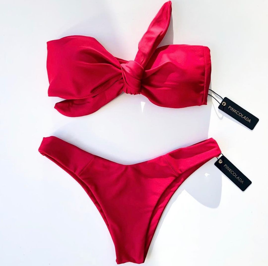 BONITA BIKINI TOP IN CORAL RED - PINKCOLADA